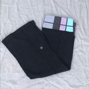 Lululemon Athletica crop leggings